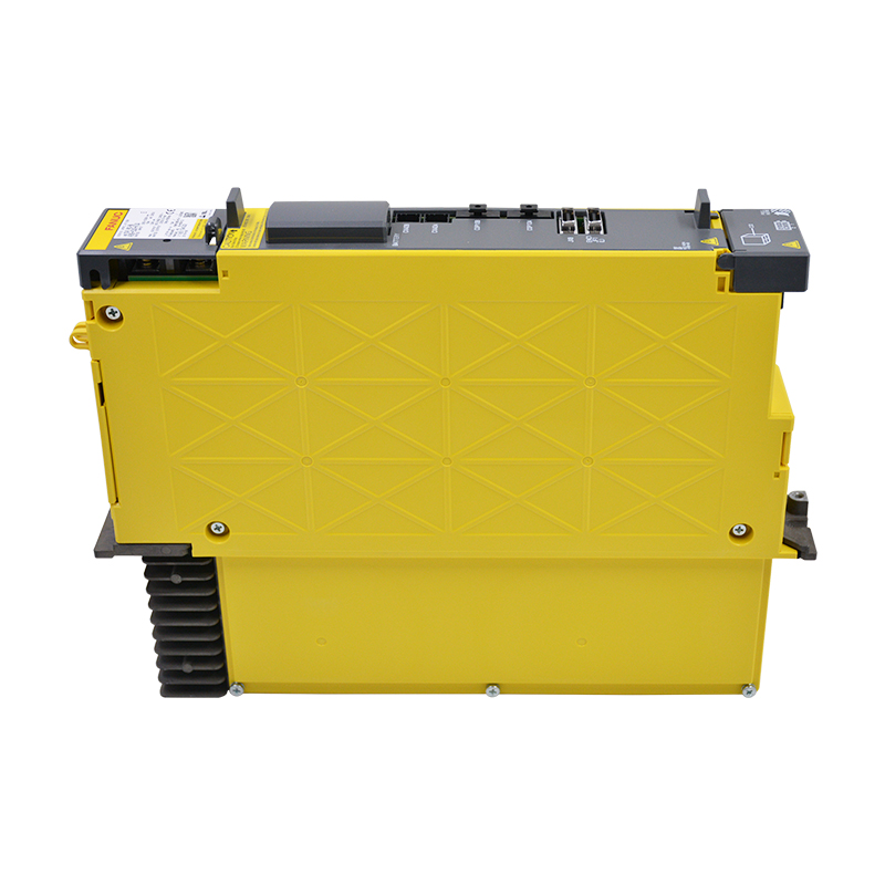 Fanuc drives A06B-6240-H105 V Fanuc servo amplifier αiSV 80-B